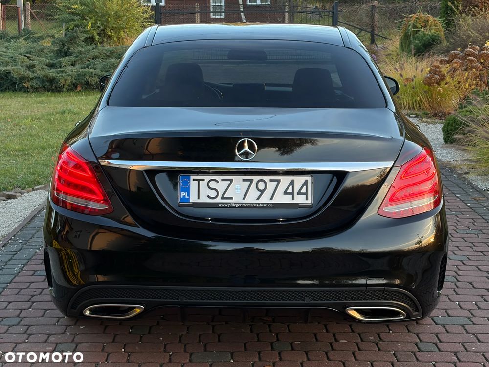 Mercedes-Benz Klasa C 180 9G-TRONIC AMG Line - 22