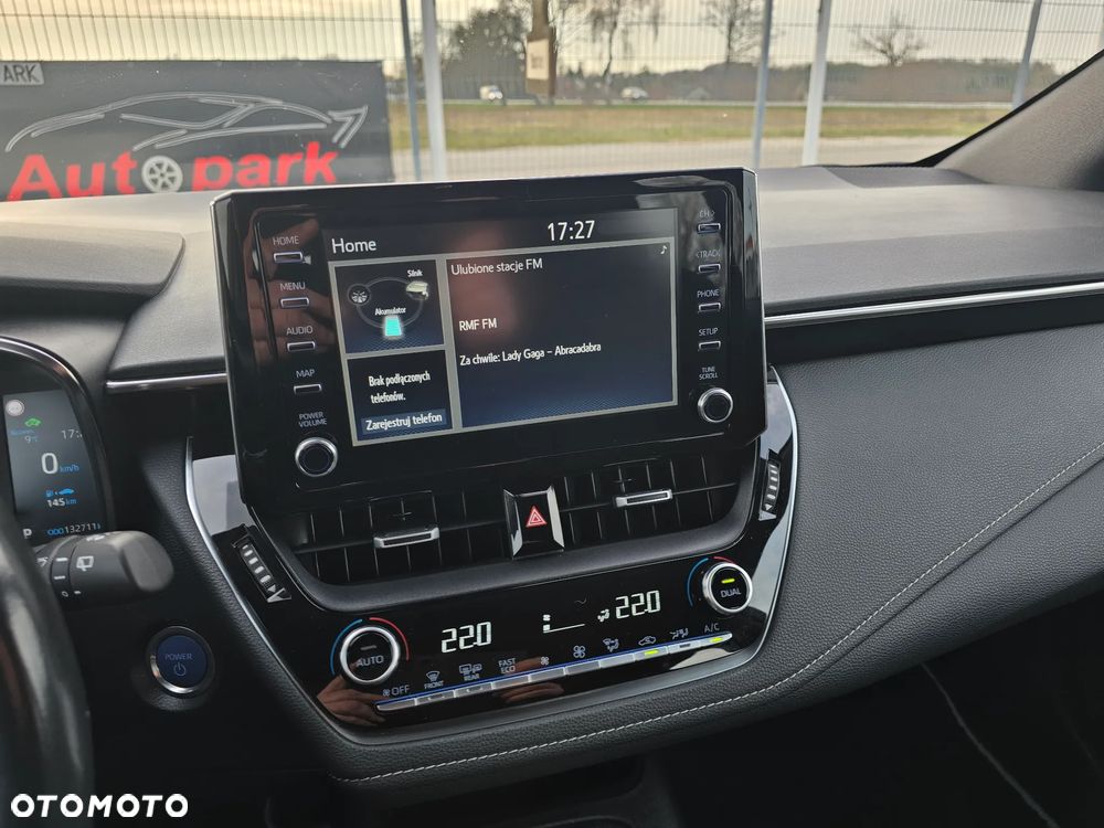 Toyota Corolla ver-1-8-hybrid-comfort - 25