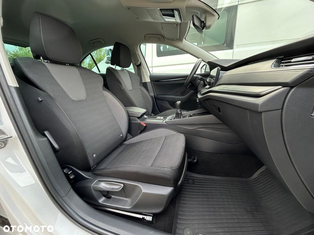 Skoda Octavia 2.0 TDI Ambition - 18