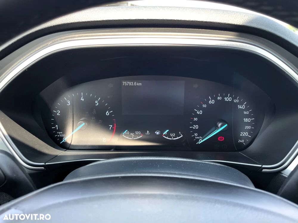 Ford Focus 1.0 EcoBoost Connected - 3