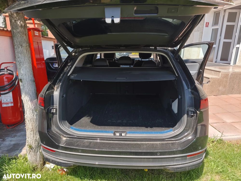 Volkswagen Passat 2.0 TDI DSG Comfortline - 4
