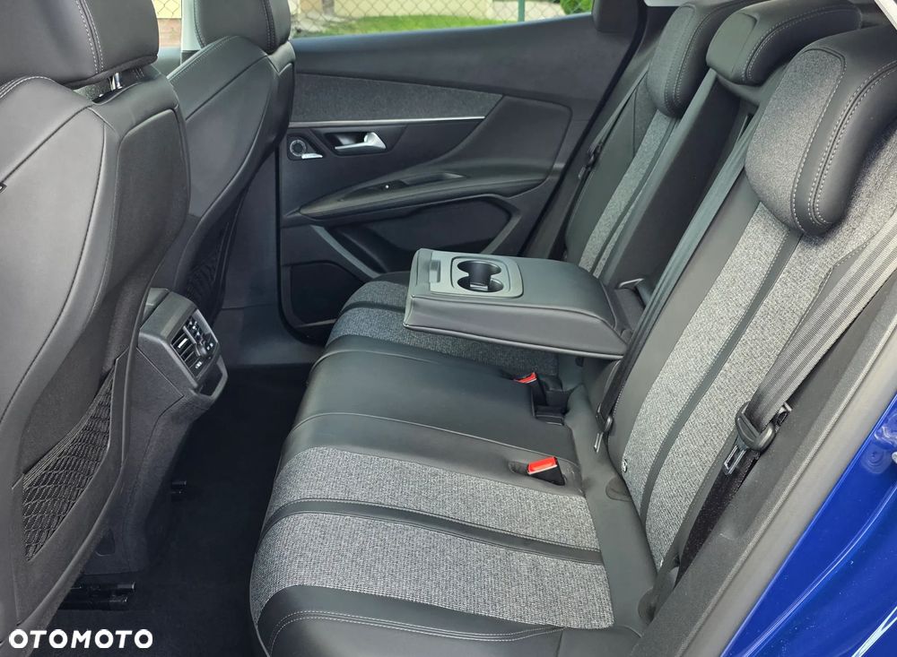 Peugeot 3008 1.6 PureTech GPF Crossway S&S EAT8 - 28