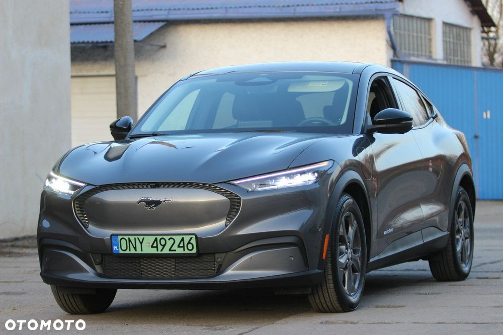 Ford Mustang Mach-E - 29