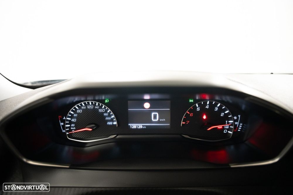 Peugeot 2008 1.2 PureTech Active Pack - 22