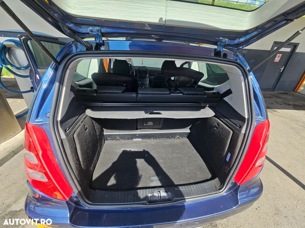 Mercedes-Benz A 180 - 4