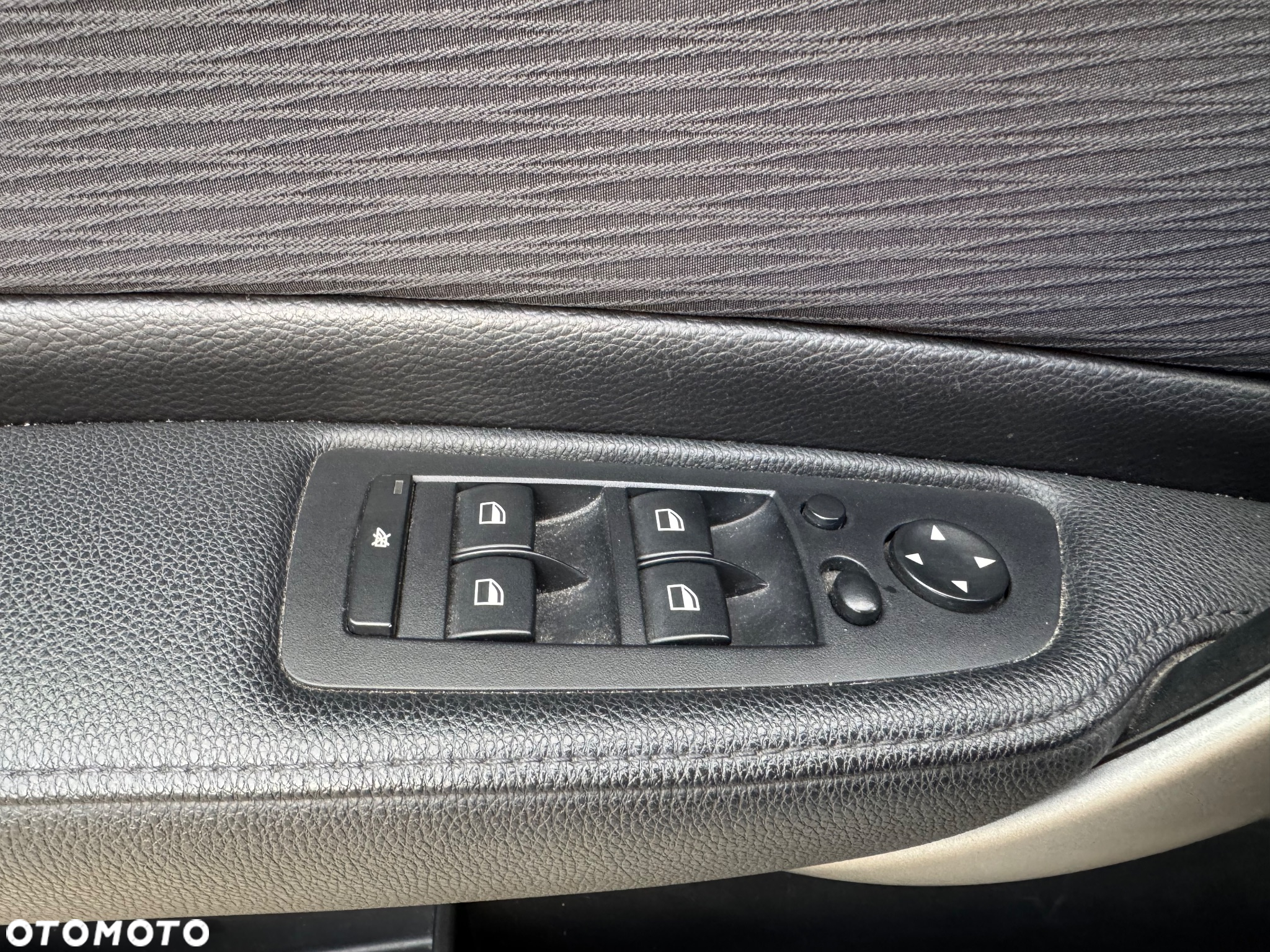 BMW Seria 1 116d - 13