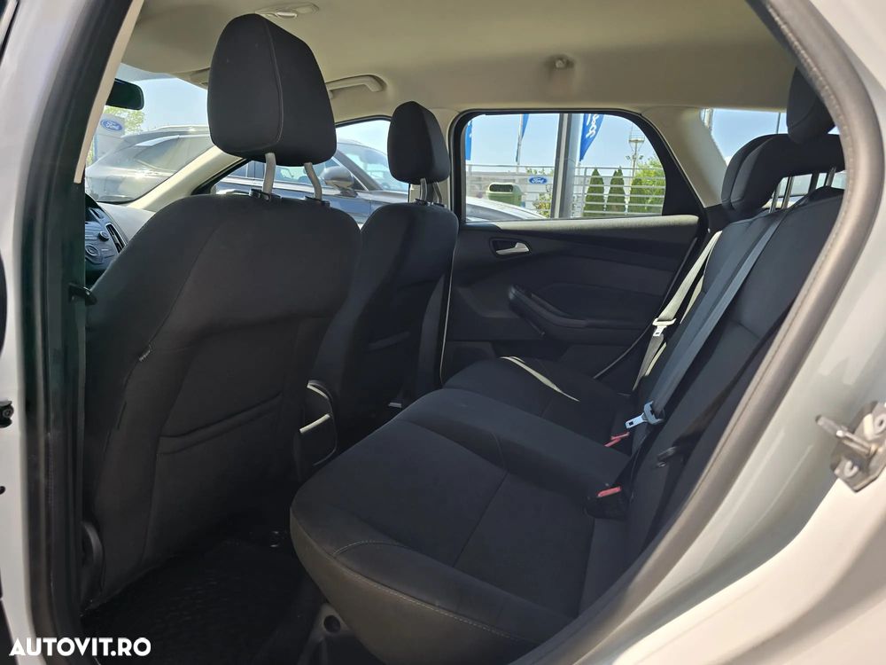 Ford Focus 1.0 EcoBoost Trend - 14