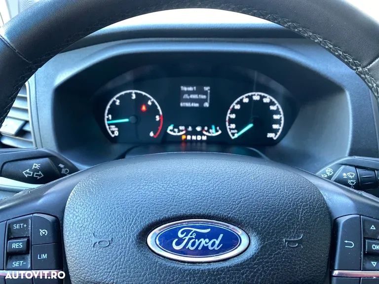 Ford Tourneo Custom Bus 320 2.0 EcoBlue 130 CP L1H1 Trend Aut. - 10