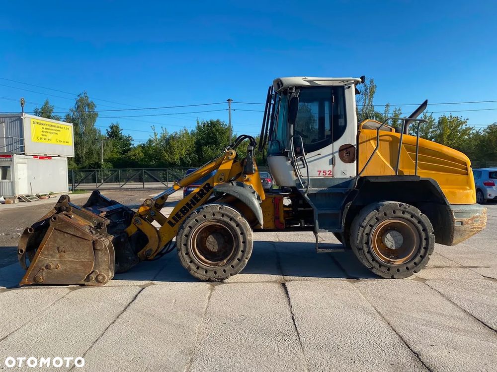 Liebherr L524 Łyżka Wysokiego Wysypu / Pełne Koła / - 3