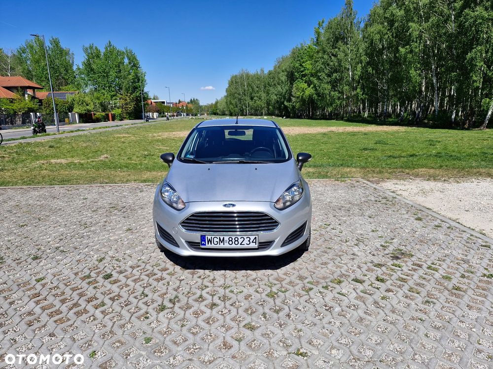 Ford Fiesta 1.25 Ambiente - 2