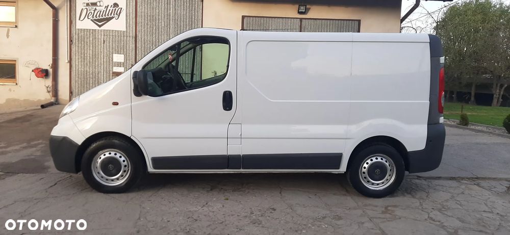 Opel Vivaro - 20