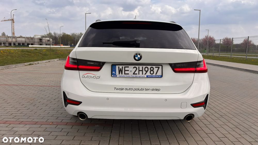BMW Seria 3 318i Advantage - 5
