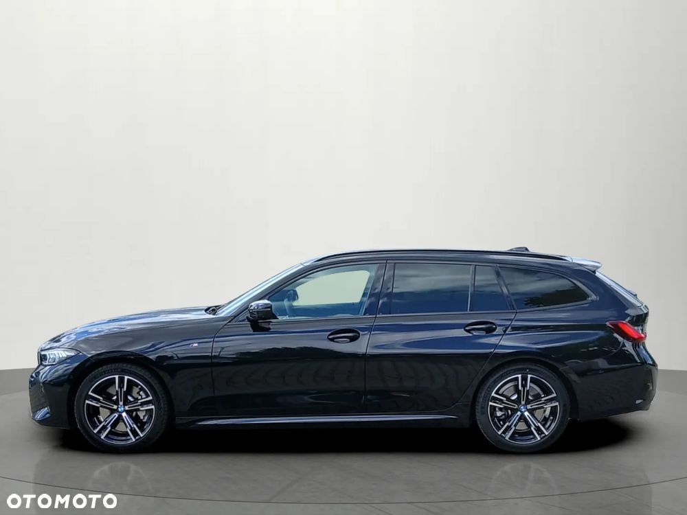BMW Seria 3 330i xDrive M Sport - 2