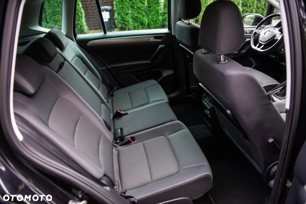 Volkswagen Golf Sportsvan 2.0 TDI (BlueMotion Technology) Comfortline - 24