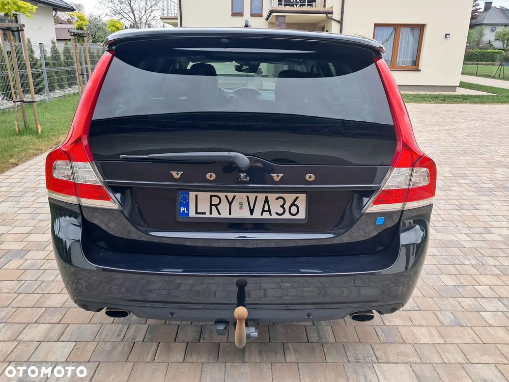 Volvo V70 D4 Summum - 10