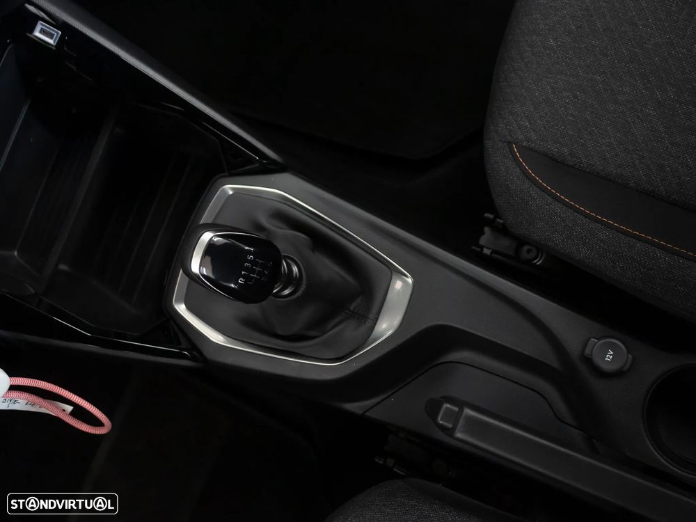 Peugeot 2008 1.2 PureTech Style - 30