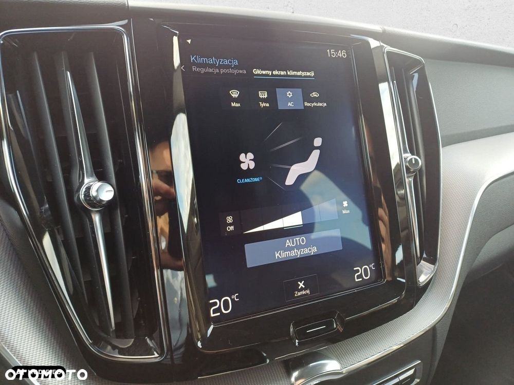 Volvo XC 60 - 22