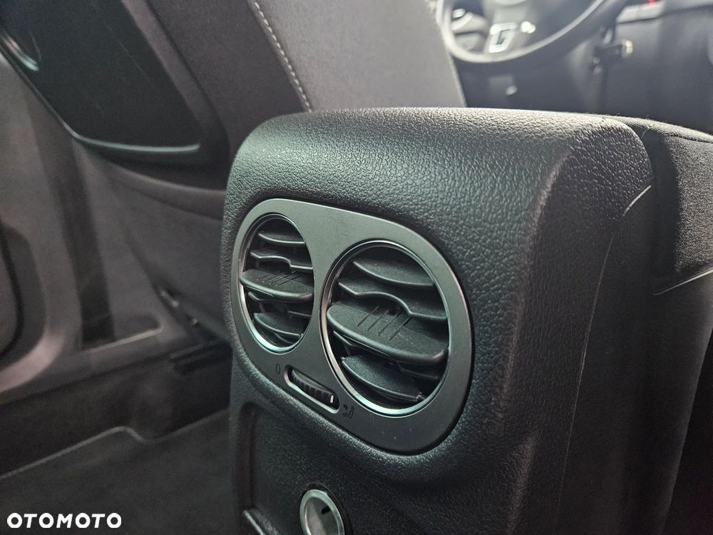 Volkswagen Tiguan 2.0 TDI DPF 4Motion Team - 21