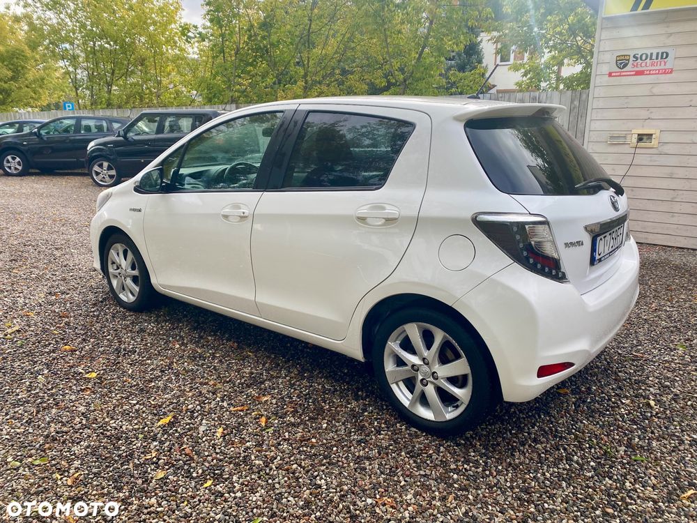Toyota Yaris - 7