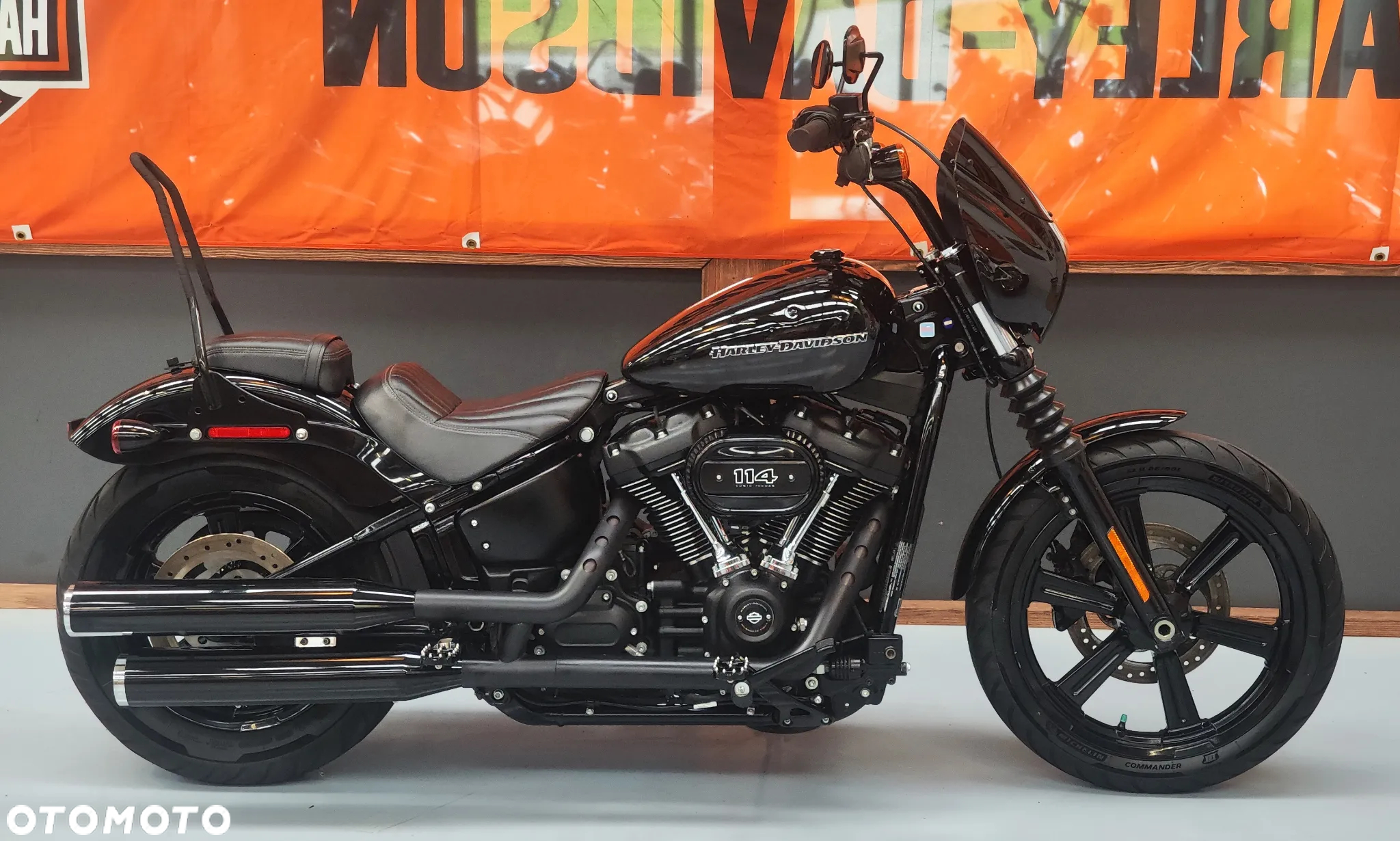 Harley-Davidson Softail Street Bob - 10