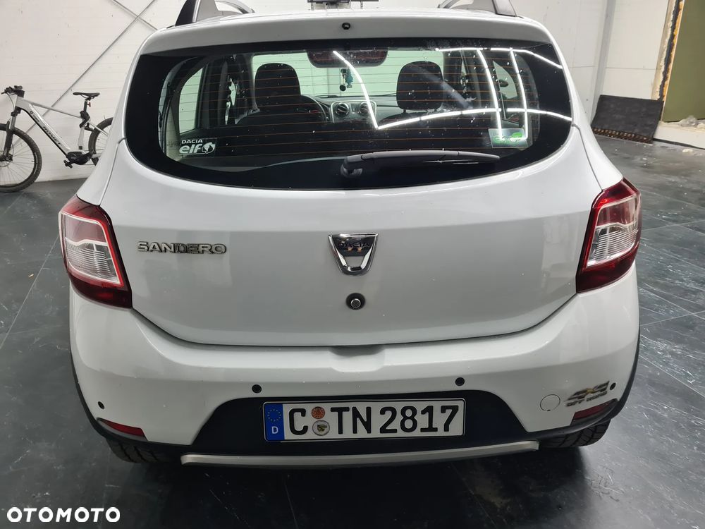 Dacia Sandero Stepway 0.9 TCe Laureate S&S EU6 - 23