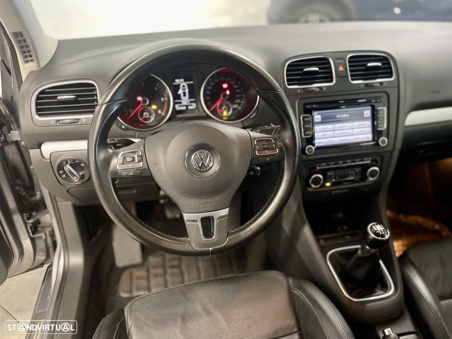 VW Golf 1.6 TDi Highline - 7
