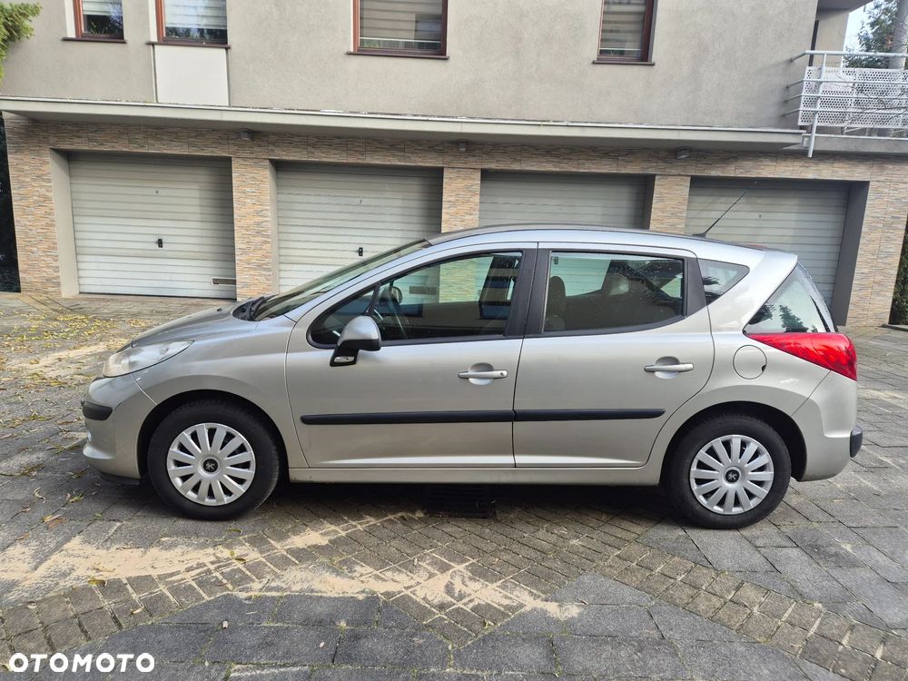 Peugeot 207 1.4 16V Presence - 15