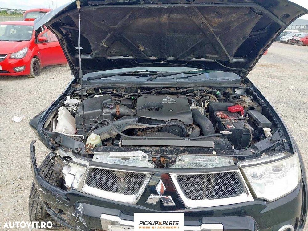 Dezmembrez Mitsubishi L200 2.5 Diesel 2010 - 3