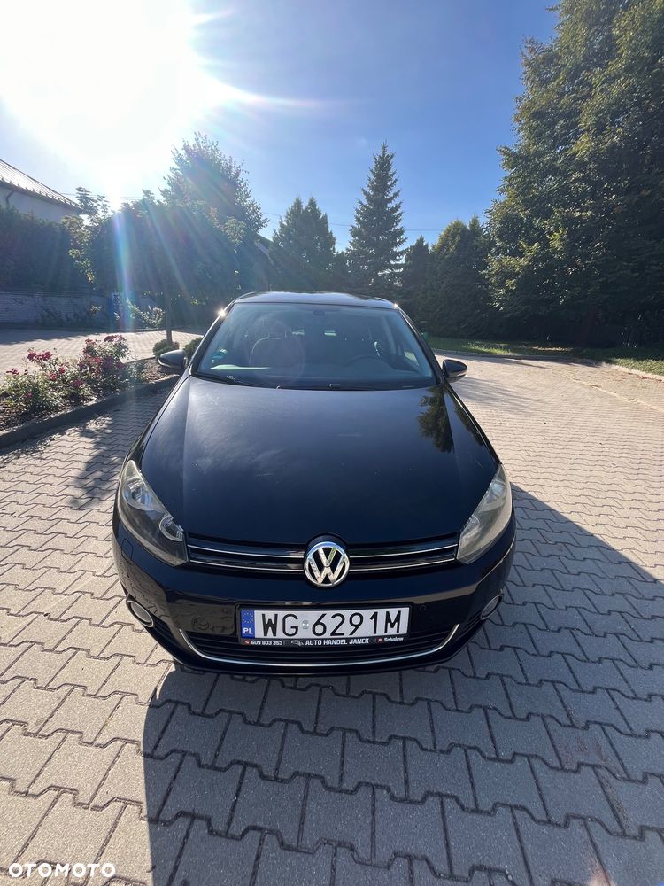 Volkswagen Golf - 22
