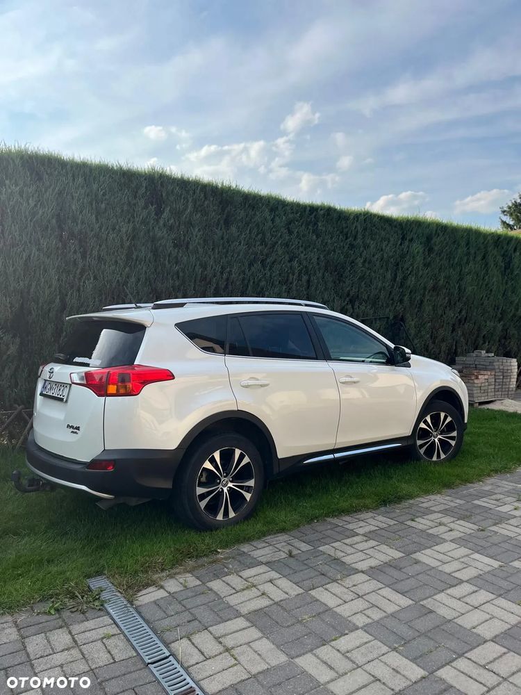 Toyota RAV4 2.0 D-4D Premium - 4