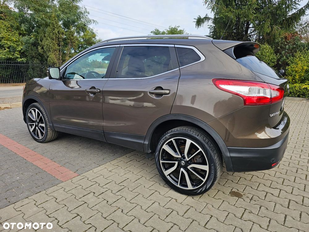 Nissan Qashqai 1.2 DIG-T TEKNA+ - 3