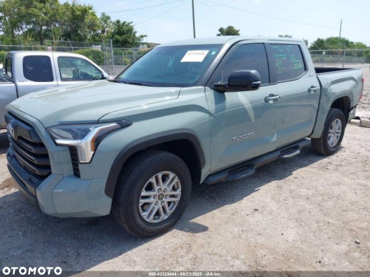 Toyota Tundra - 11