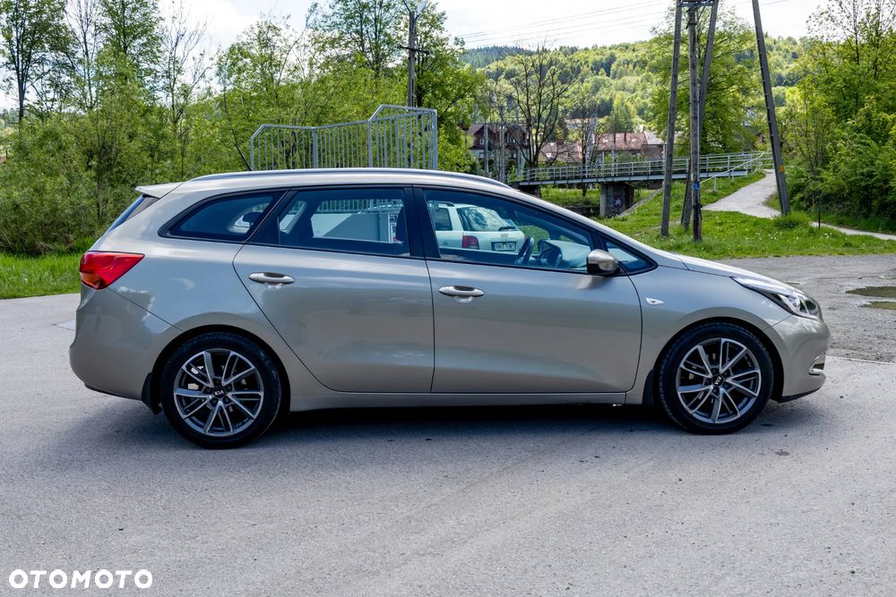 Kia Ceed 1.6 CRDi L - 6
