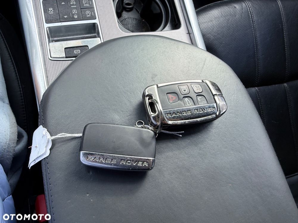 Land Rover Range Rover Sport D300 Autobiography Dynamic - 31