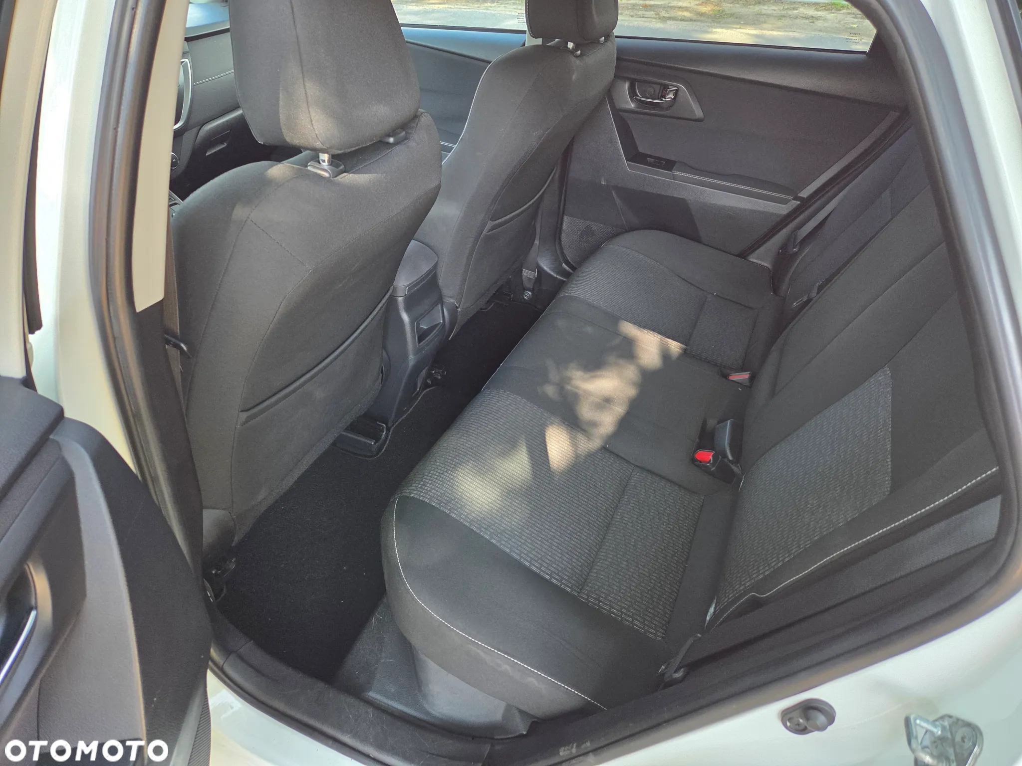 Toyota Auris 1.8 VVT-i Hybrid Automatik Comfort - 9