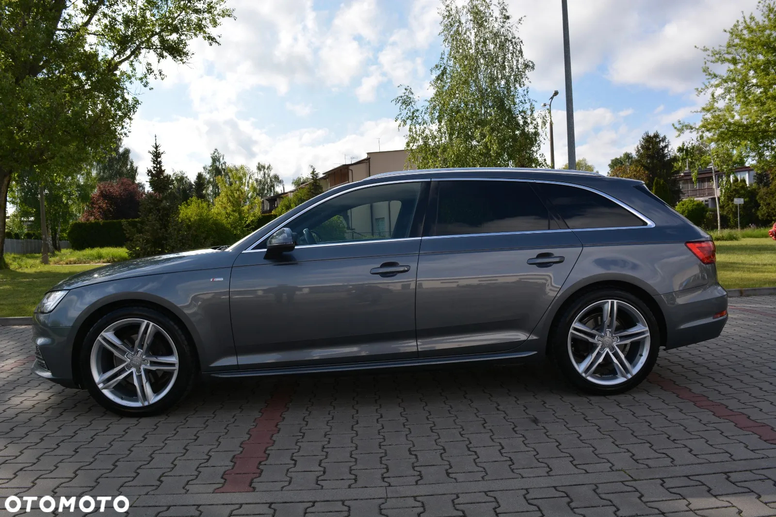 Audi A4 Avant 2.0 TDI DPF clean diesel S line Sportpaket - 5