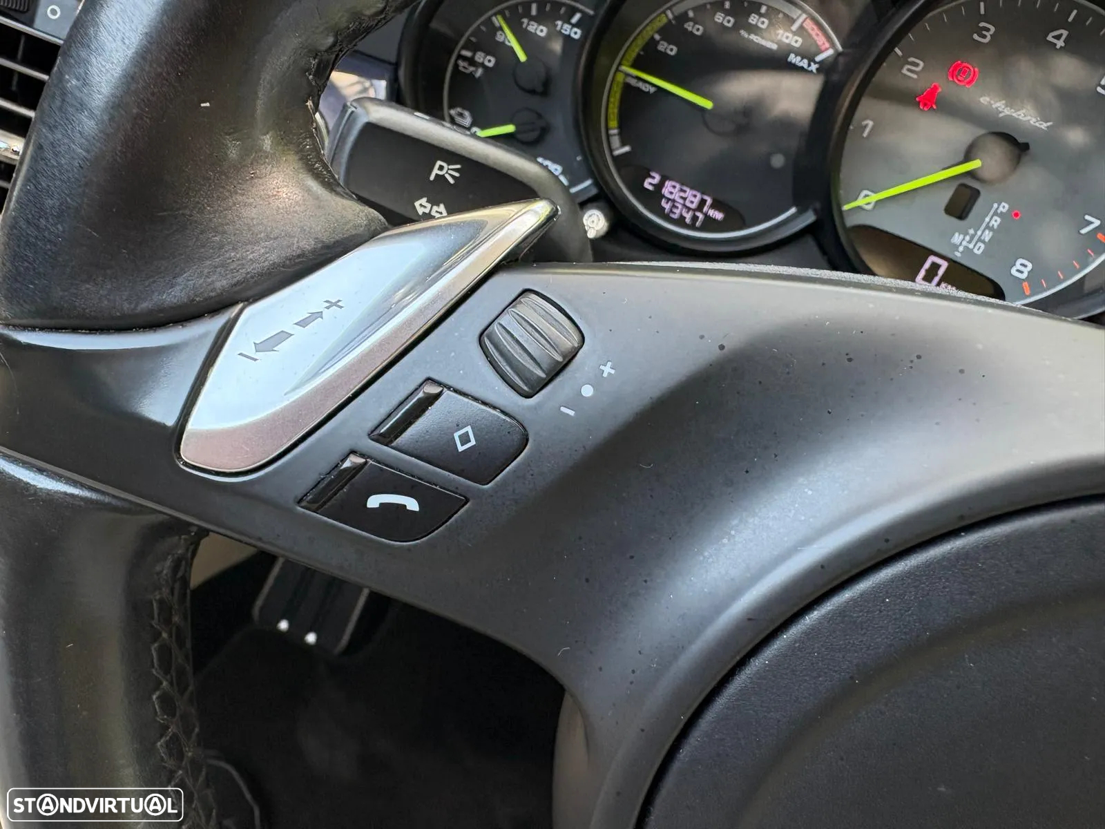 Porsche Panamera 4 E-Hybrid - 19
