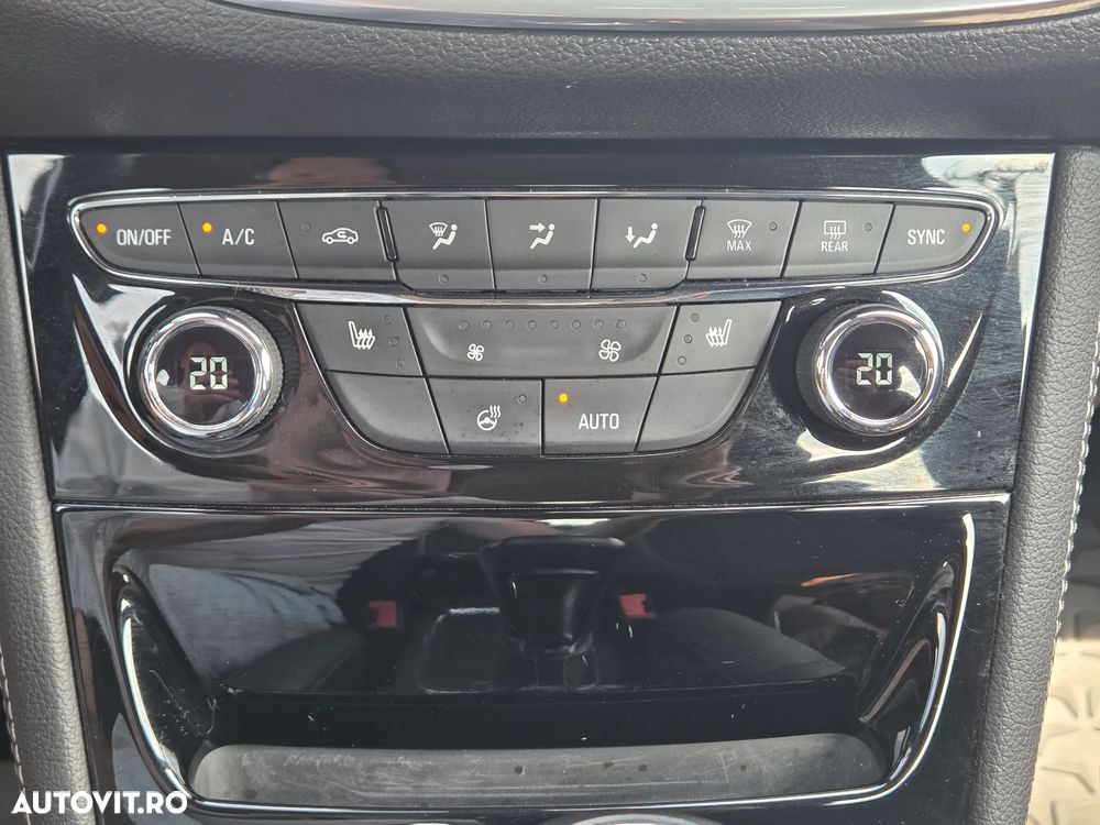 Opel Astra 1.4 Turbo Start/Stop Automatik Innovation - 11