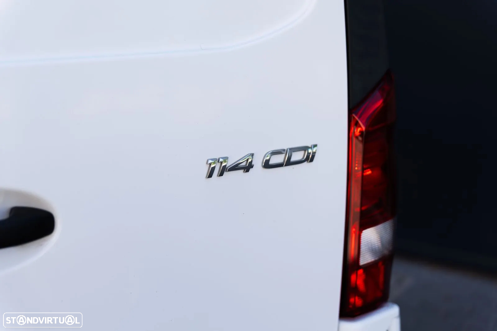 Mercedes-Benz VITO 114CDi 3Lugares - 21