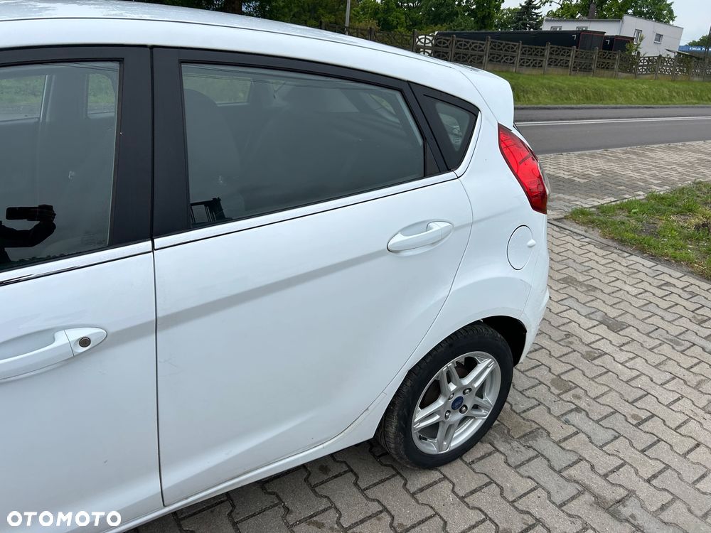 Ford Fiesta - 19