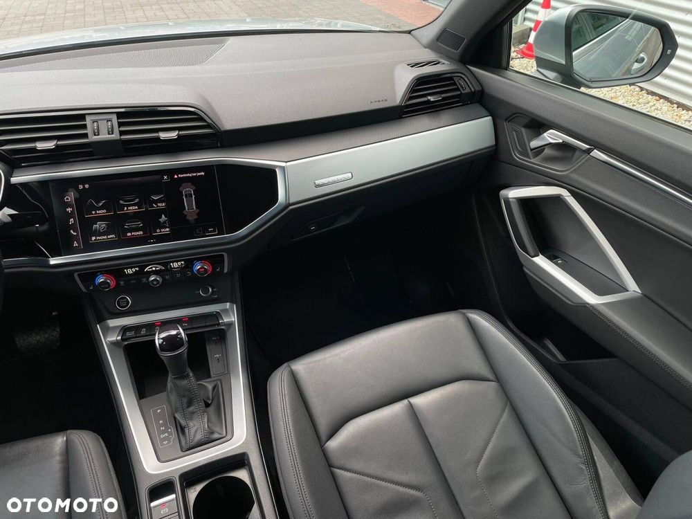 Audi Q3 - 16