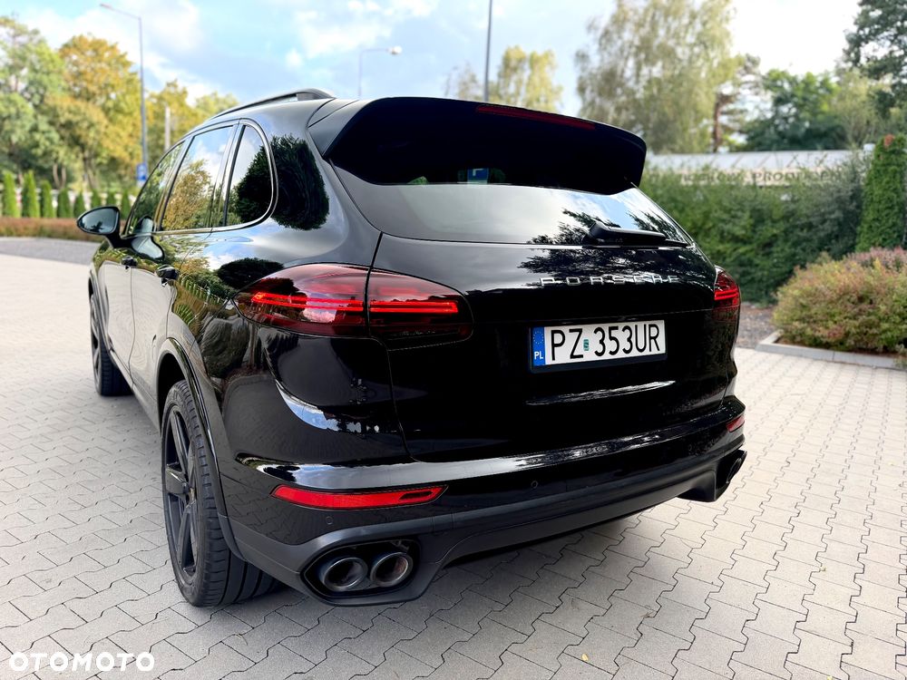 Porsche Cayenne Diesel Platinum Edition - 20