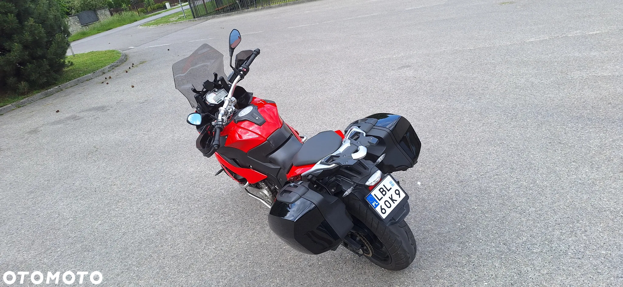 BMW S - 2
