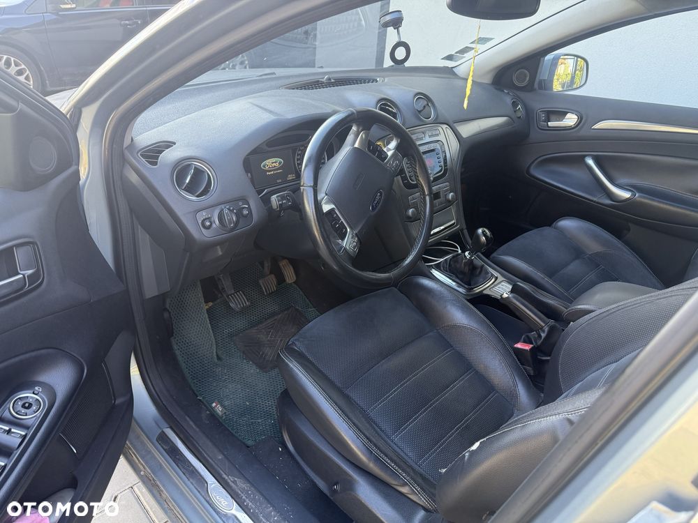 Ford Mondeo - 6
