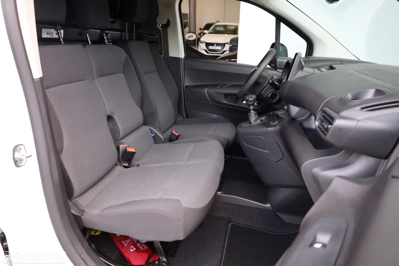 Fiat Doblo 1.5 BlueHDi Maxi - 38