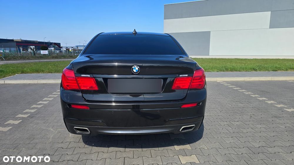 BMW Seria 7 740d xDrive - 6