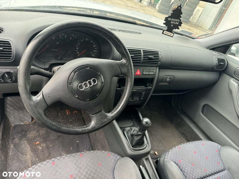 Wszystkie Części do Audi A3 1.8b APG , Kolor LY7W - Części Stacja demontażu Przystajń - 7