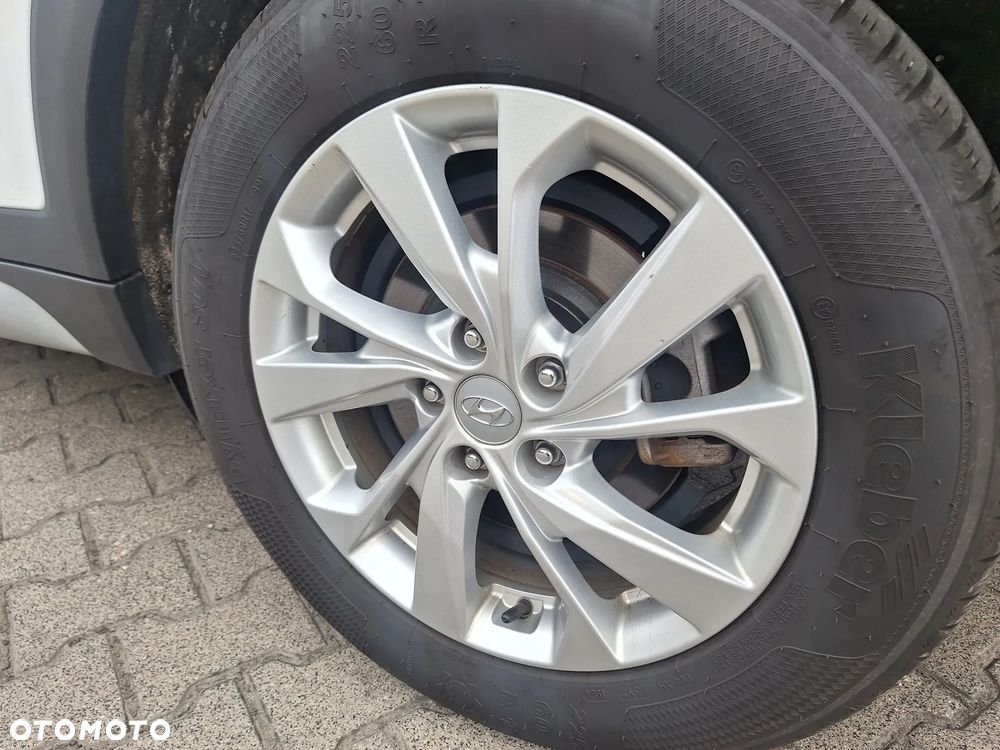 Hyundai Tucson blue 1.6 CRDi 2WD DCT Premium - 22