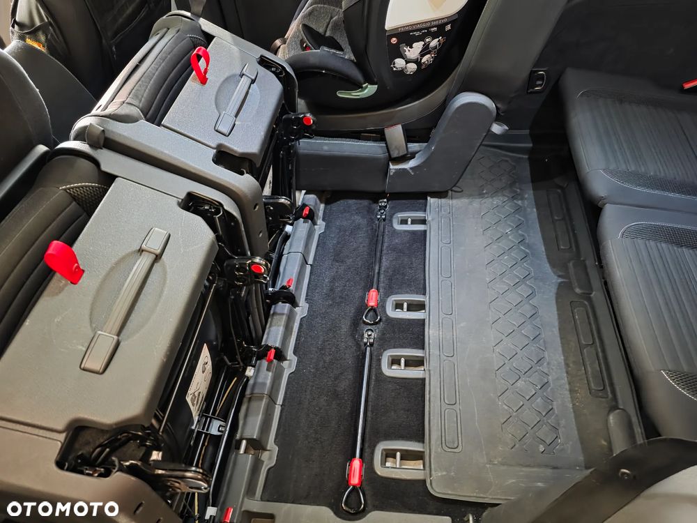 Volkswagen Touran 2.0 TDI DPF Comfortline - 18