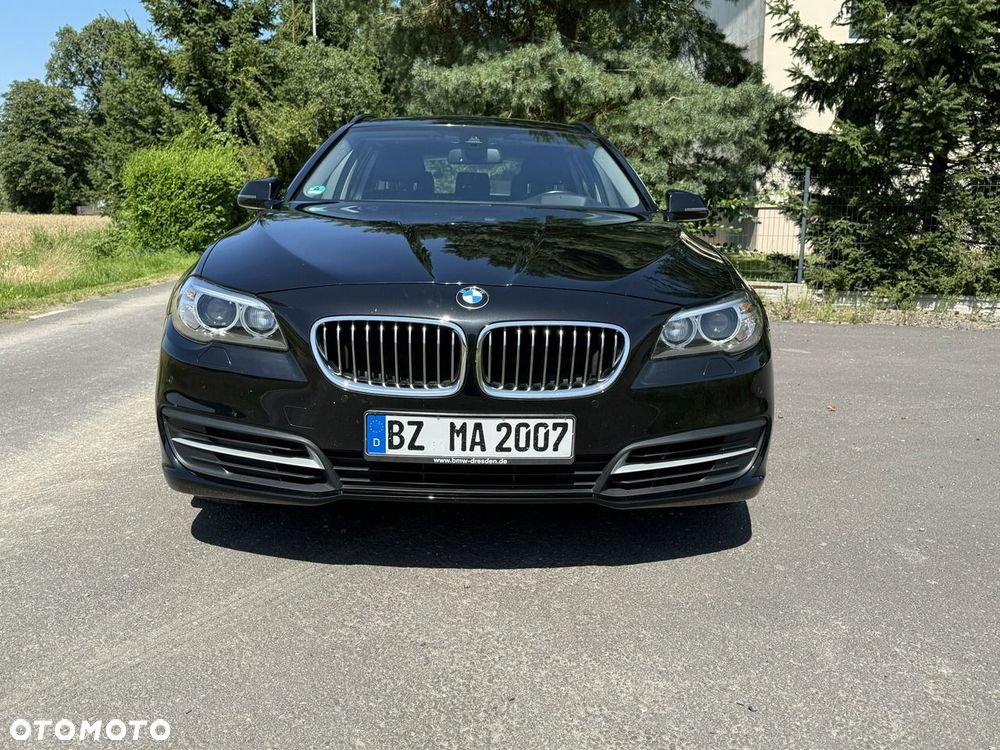 BMW Seria 5 530d Sport-Aut - 41